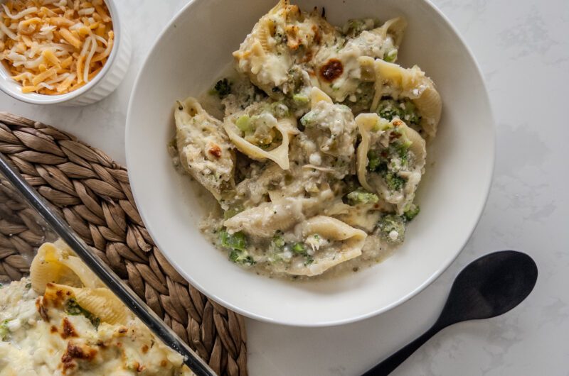Chicken, Broccoli & Cheese Stuffed Pasta Shells